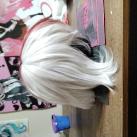 TODOROKI WIG// MHA // NEVER BEEN USED // IN GREAT SHAPE - Picture 2 of 5